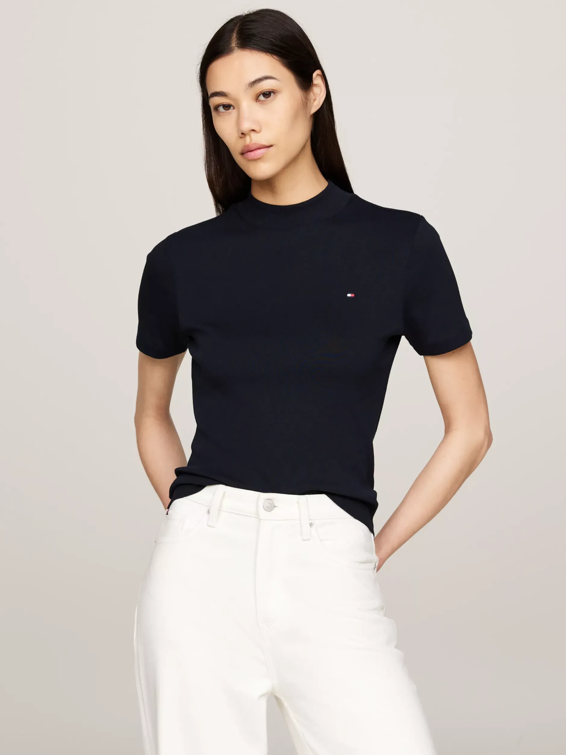 T-Shirty*Tommy Hilfiger Wąski T-shirt Z Półgolfem DESERT SKY