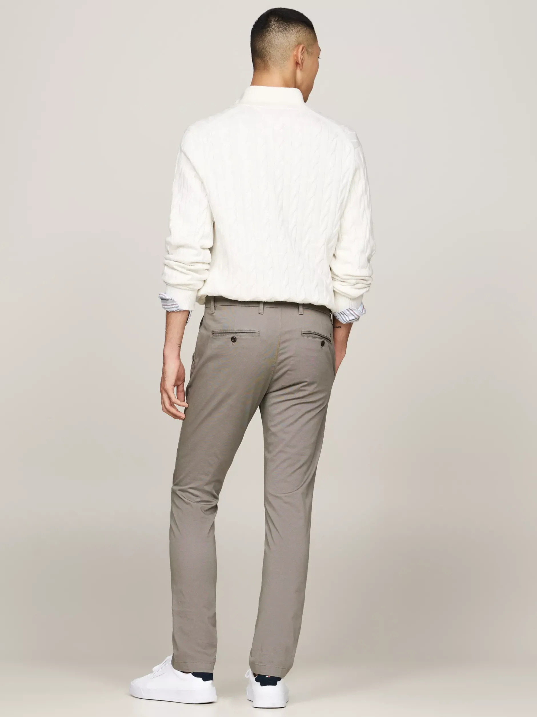 Spodnie*Tommy Hilfiger Wąskie Bawełniane Chinosy Bleecker HYDROGEN GREY