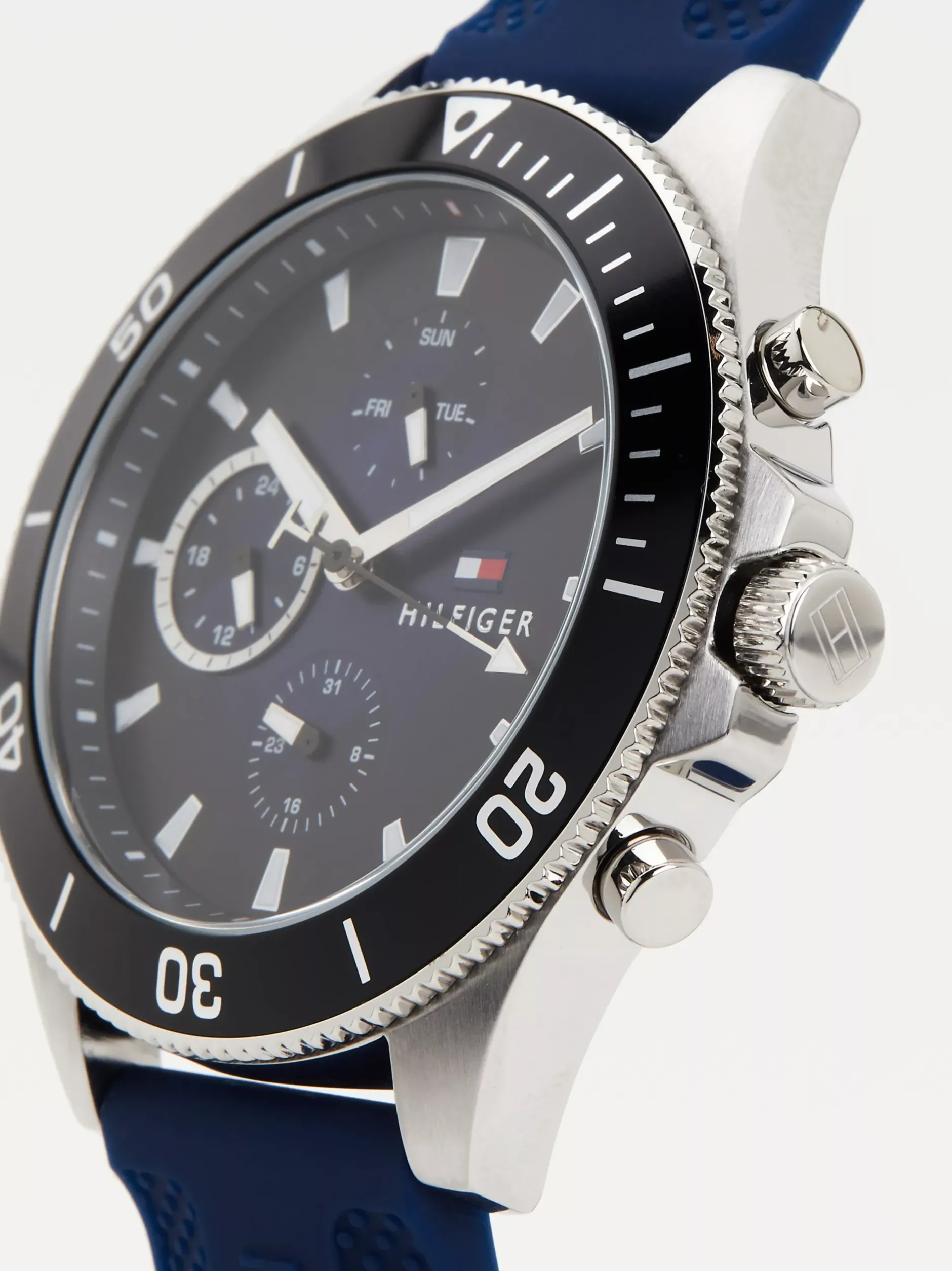 Zegarki*Tommy Hilfiger Zegarek Z Niebieskim Silikonowym Paskiem BLUE