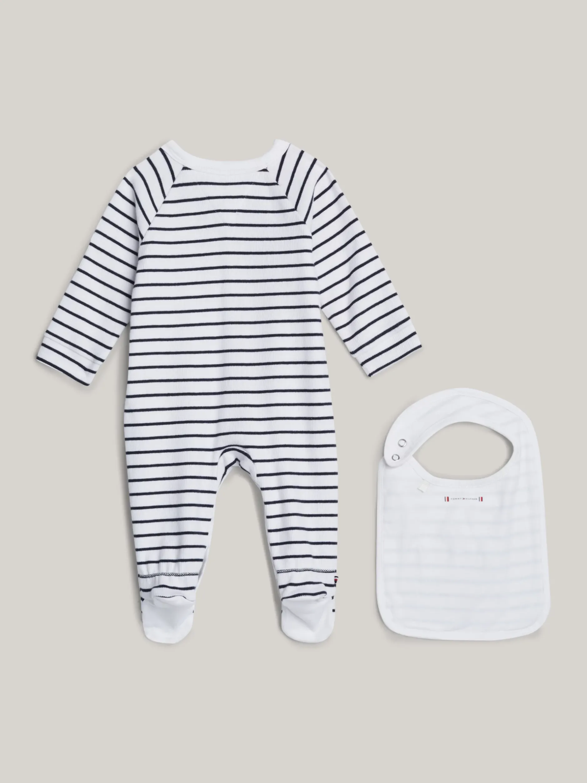 Dziewczynki|Chłopcy*Tommy Hilfiger Zestaw Upominkowy Z Kombinezonem I śliniakiem ANCIENT WHITE DESERT SKY STRIPE